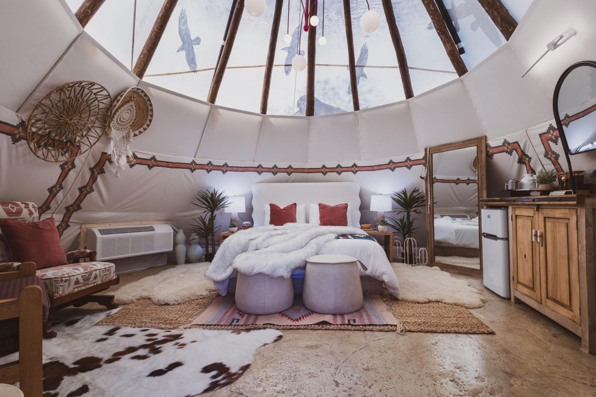Lobo Tipi At El Mistico Ranch Tente de luxe Nogal