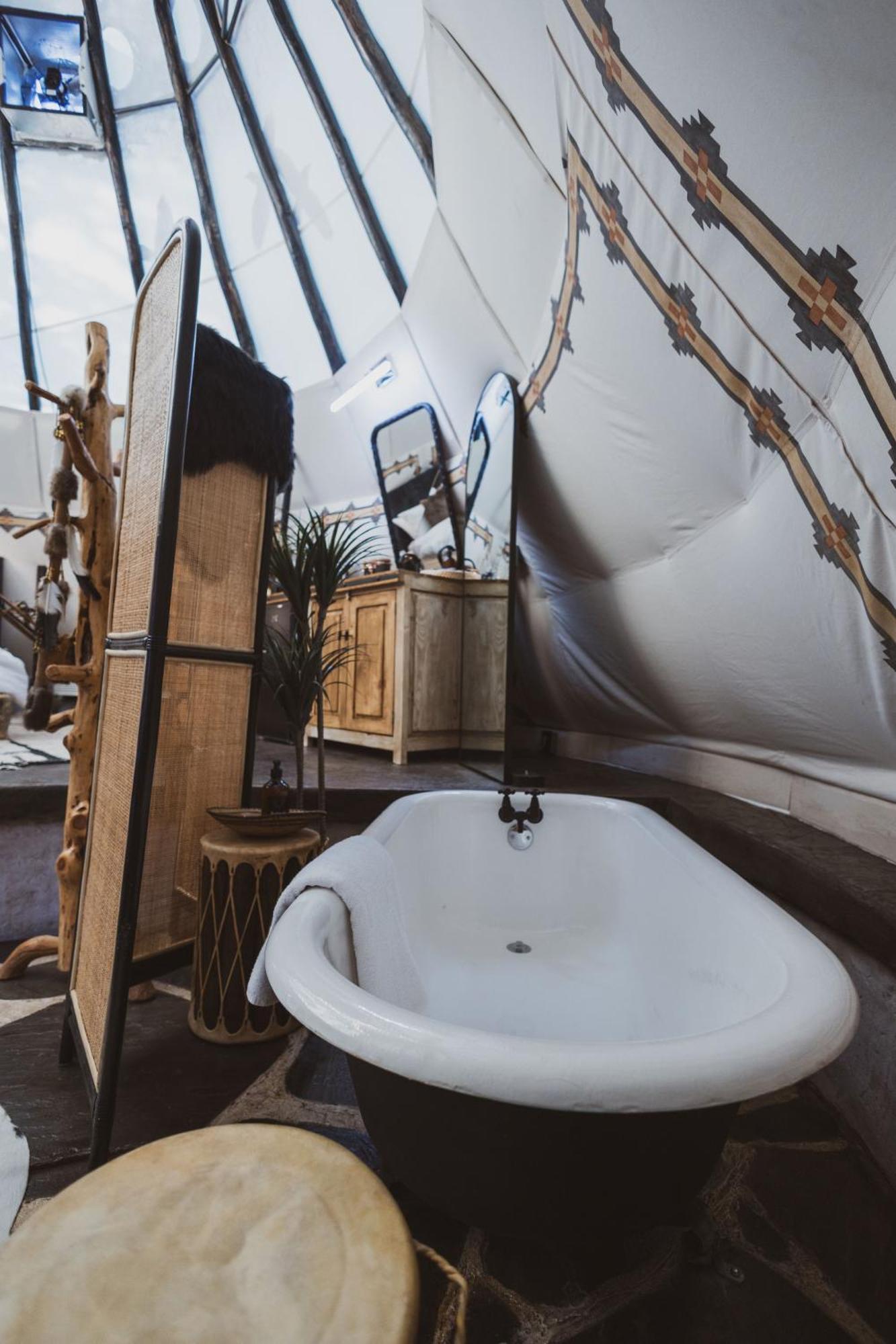Tente de luxe Lobo Tipi At El Mistico Ranch